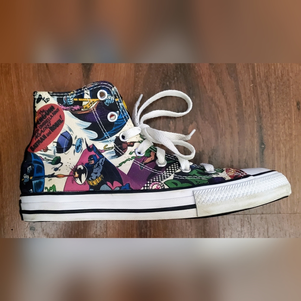 Chuck Taylor Batman Converse Youth Size 3
